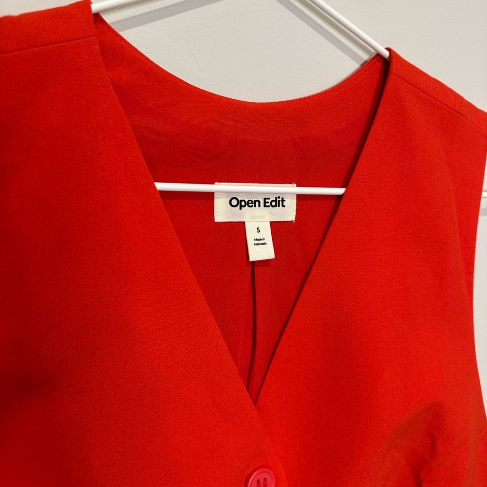 Open Edit Red Vest - Picture 3 of 6
